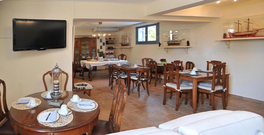 Aegina Fistikies Holiday Apartments מראה חיצוני תמונה
